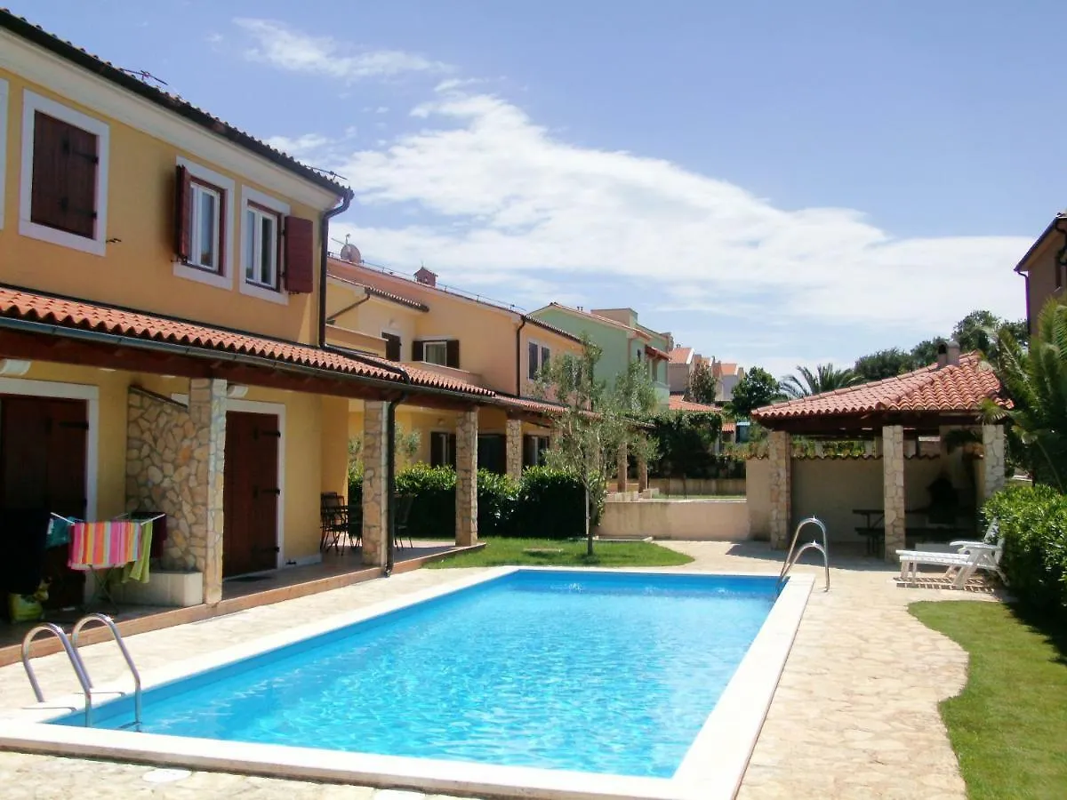 Oliva Holiday Apartment Croatia